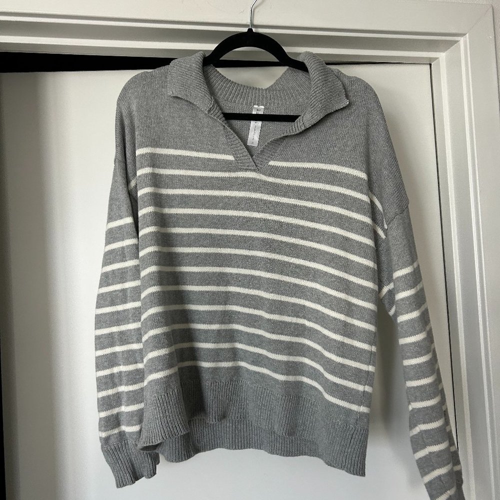 boutique light gray striped collared polo sweater